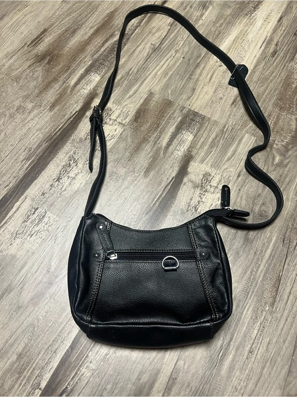 Jaclyn Smith Black Pebbled Leather Small Crossbody Hobo Purse